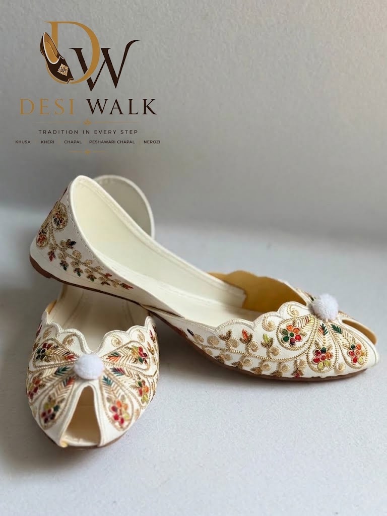 Handcrafted Off-White Khussa